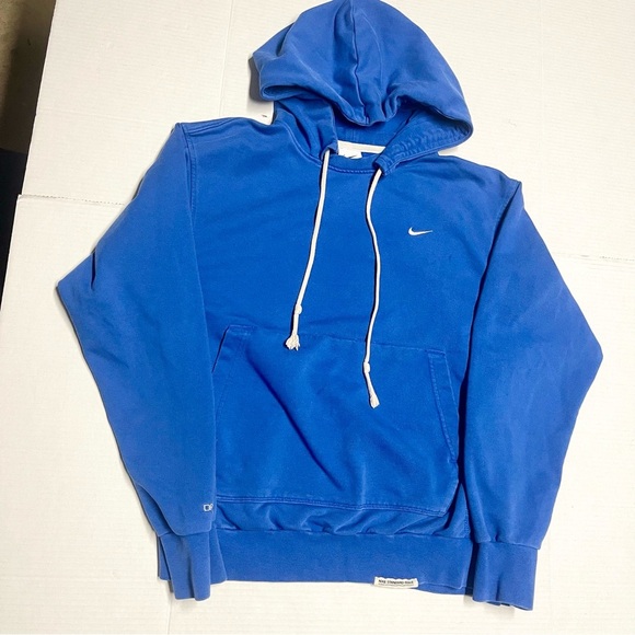 Nike Men's Blue Hoodie Sweater with extra zipper pocket - Picture 2 of 11